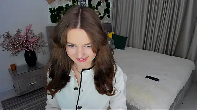 Snapshot of MiracleCurly chatting on March 22, 2025, 7:31 pm MiracleCurly online show from March 22, 2025, 7:31 pm