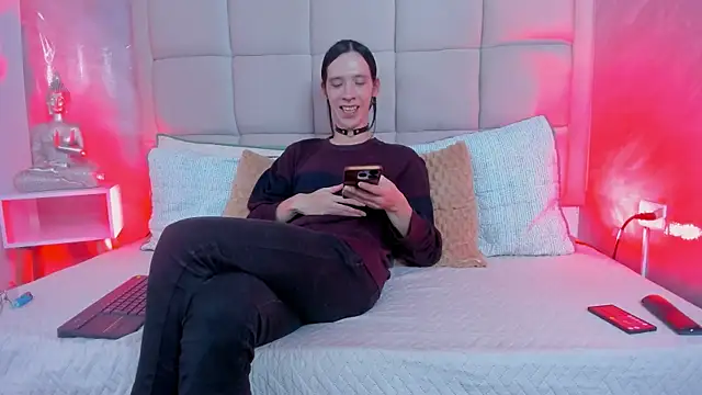 Hecatee 77 online show from November 27, 2025, 7:58 pm