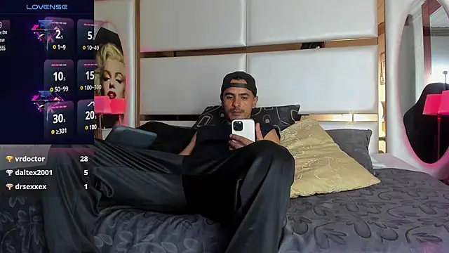 steffanxxll online show from February 2, 2025, 1:30 pm