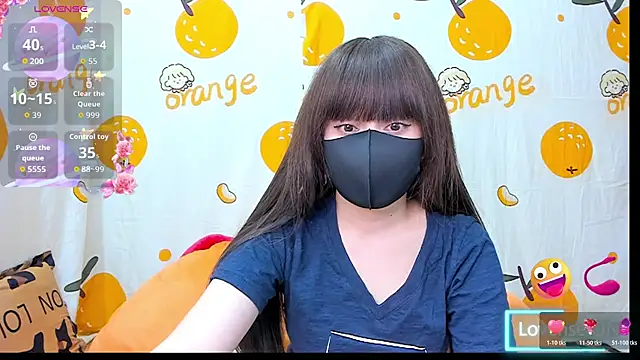 Snapshot of alonelove__ chatting on December 15, 2025, 2:39 am alonelove online show from December 15, 2025, 2:39 am