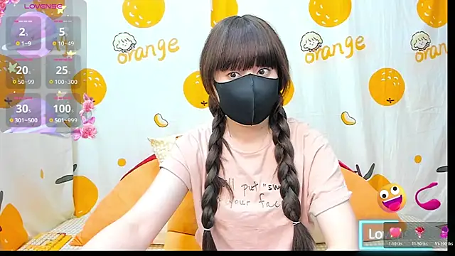 Snapshot of alonelove__ chatting on February 11, 2026, 2:33 am alonelove online show from February 11, 2026, 2:33 am