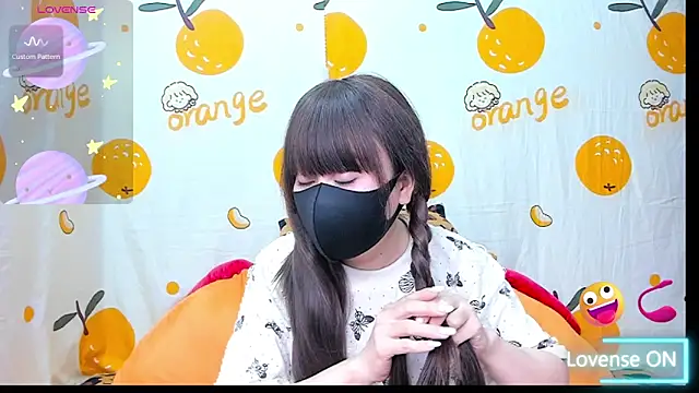 Snapshot of alonelove__ chatting on November 20, 2025, 2:12 am alonelove online show from November 20, 2025, 2:12 am