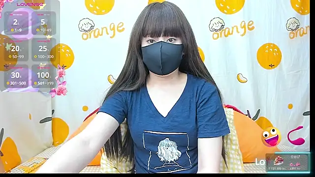 Snapshot of alonelove__ chatting on February 10, 2026, 2:32 am alonelove online show from February 10, 2026, 2:32 am