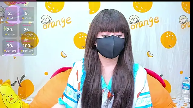 Snapshot of alonelove__ chatting on October 31, 2025, 2:41 am alonelove online show from October 31, 2025, 2:41 am