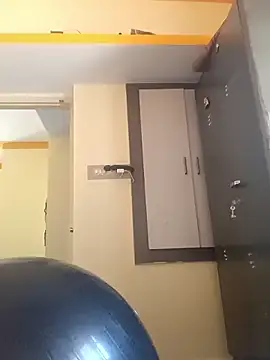 Snapshot of SANJU5888 chatting on February 18, 2025, 5:53 am SANJU5888 online show from February 18, 2025, 5:53 am