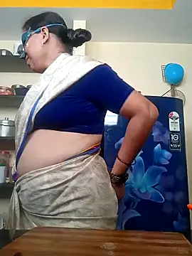 Snapshot of SANJU5888 chatting on February 15, 2025, 8:54 am SANJU5888 online show from February 15, 2025, 8:54 am