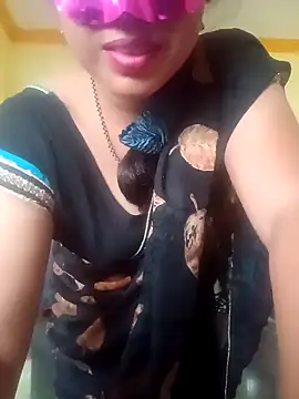 Snapshot of SANJU5888 chatting on February 1, 2025, 5:39 am SANJU5888 online show from February 1, 2025, 5:39 am