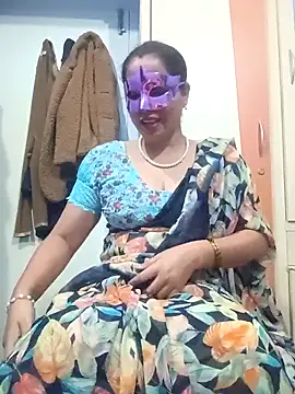 Snapshot of SANJU5888 chatting on November 28, 2025, 9:20 am SANJU5888 online show from November 28, 2025, 9:20 am