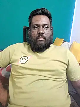 Rayansmith  online show from March 11, 2026, 12:04 am