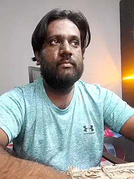 Snapshot of Rayansmith_ chatting on March 9, 2025, 10:19 pm Rayansmith online show from March 9, 2025, 10:19 pm