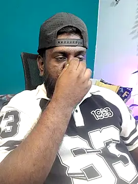 Rayansmith  online show from February 12, 2026, 11:32 am