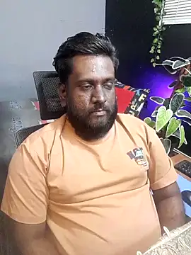 Rayansmith  online show from November 20, 2025, 11:36 pm