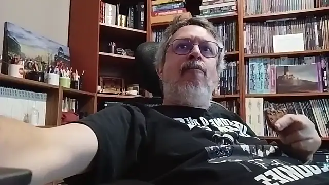 Mandra is a whore online show from October 2, 2025, 5:05 pm