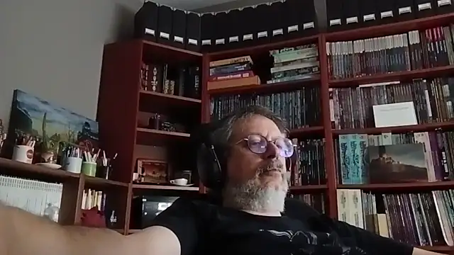 Mandra is a whore online show from November 13, 2025, 10:30 am