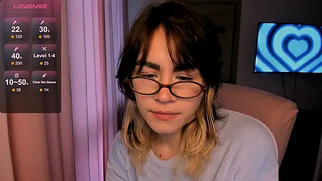 Snapshot of _selectrra chatting on January 10, 2025, 11:11 am  selectrra online show from January 10, 2025, 11:11 am