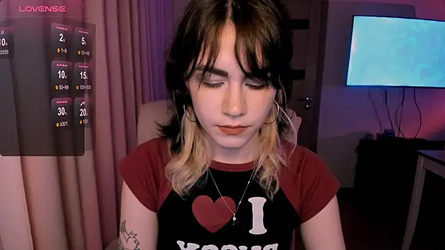 Snapshot of _selectrra chatting on January 12, 2025, 2:19 pm  selectrra online show from January 12, 2025, 2:19 pm