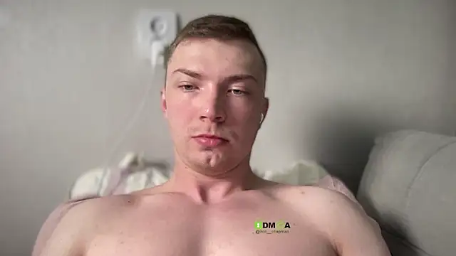 Snapshot of iron__chap chatting on February 18, 2026, 11:12 pm iron chap online show from February 18, 2026, 11:12 pm