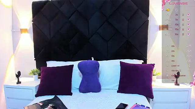Snapshot of letiziia_sky1 chatting on September 11, 2025, 8:42 pm letiziia sky1 online show from September 11, 2025, 8:42 pm