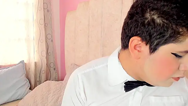 Satuurn  online show from February 11, 2025, 4:13 pm