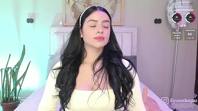 Snapshot of Paula_Desousa chatting on January 14, 2026, 7:28 pm Paula Desousa online show from January 14, 2026, 7:28 pm