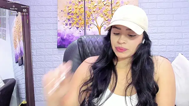 Snapshot of Paula_Desousa chatting on January 15, 2026, 6:11 pm Paula Desousa online show from January 15, 2026, 6:11 pm