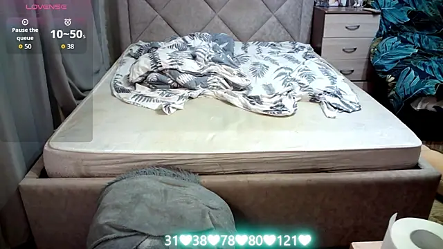 Snapshot of juliettkalen chatting on October 24, 2025, 5:39 am juliettkalen online show from October 24, 2025, 5:39 am