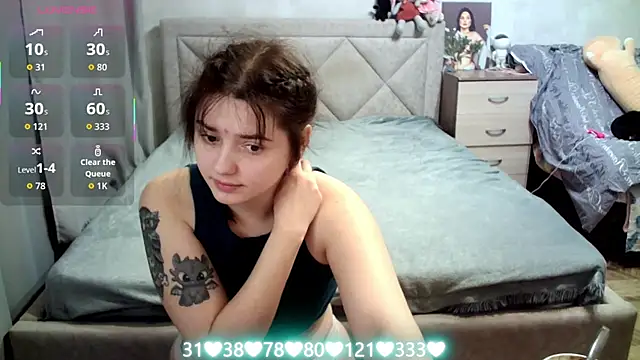 Snapshot of juliettkalen chatting on November 12, 2025, 4:27 am juliettkalen online show from November 12, 2025, 4:27 am