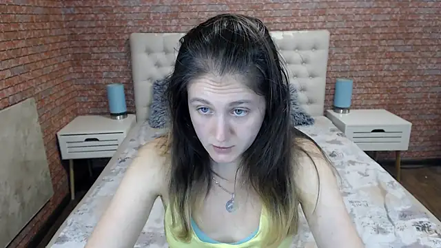 Snapshot of Holliy_Cooper chatting on September 27, 2025, 11:38 am Holliy Cooper online show from September 27, 2025, 11:38 am