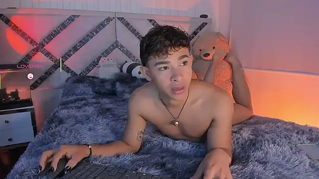 Austin connor  online show from September 12, 2025, 10:26 am