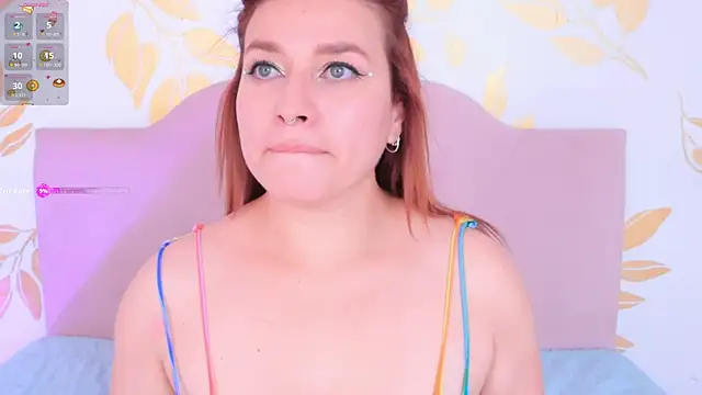 Snapshot of alix_bay chatting on November 17, 2025, 8:35 pm alix bay online show from November 17, 2025, 8:35 pm