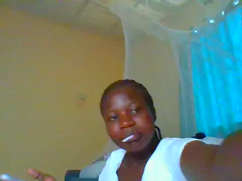 prettychic5 online show from April 14, 2026, 2:55 pm