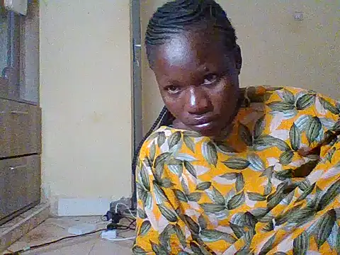 prettychic5 online show from March 6, 2026, 6:19 am