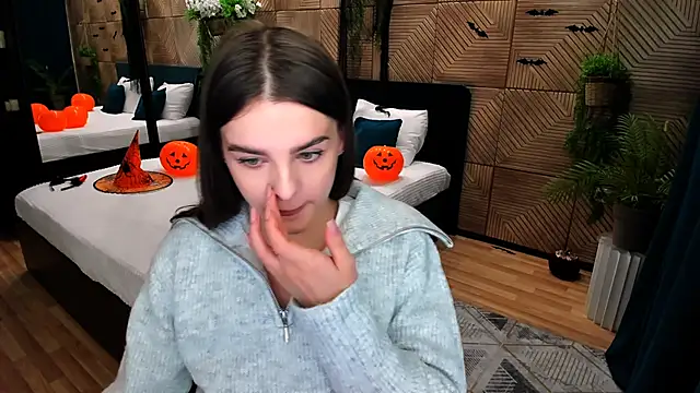 Snapshot of FinalAccord chatting on October 29, 2025, 4:11 am FinalAccord online show from October 29, 2025, 4:11 am