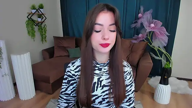 Snapshot of PutOnRepeat chatting on November 27, 2025, 1:06 am PutOnRepeat online show from November 27, 2025, 1:06 am