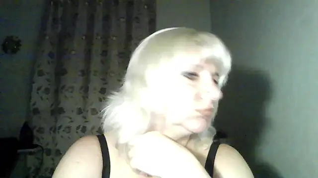 MeilomaWesa online show from November 7, 2025, 2:10 pm