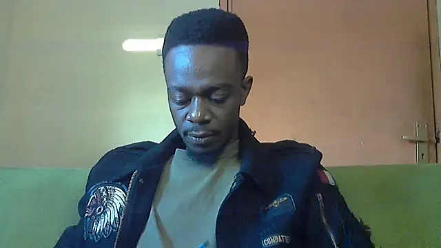 Snapshot of BIGDICKMULLAH chatting on November 15, 2025, 3:43 am BIGDICKMULLAH online show from November 15, 2025, 3:43 am