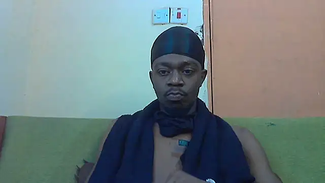 Snapshot of BIGDICKMULLAH chatting on November 18, 2025, 9:01 am BIGDICKMULLAH online show from November 18, 2025, 9:01 am