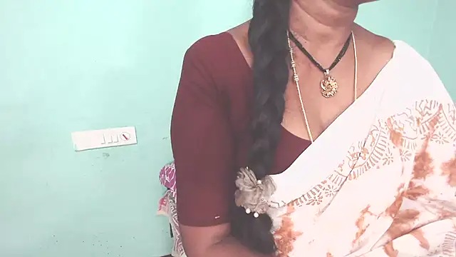Snapshot of shrutitelugu69 chatting on July 29, 2026, 5:12 pm shrutitelugu69 online show from July 29, 2026, 5:12 pm