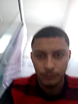 emrehliug12 online show from April 20, 2026, 2:29 pm