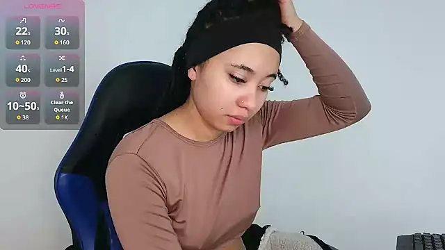 Snapshot of northly chatting on November 18, 2025, 1:03 pm northly online show from November 18, 2025, 1:03 pm