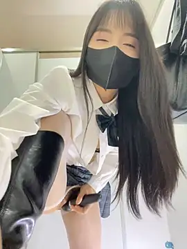 Snapshot of Asia-Lynn chatting on March 13, 2025, 2:01 pm Asia-Lynn online show from March 13, 2025, 2:01 pm