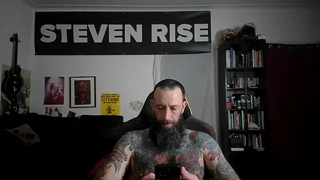 StevenRiseNYC online show from April 30, 2026, 1:45 am