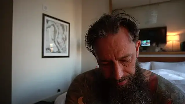 StevenRiseNYC online show from April 21, 2026, 11:17 am