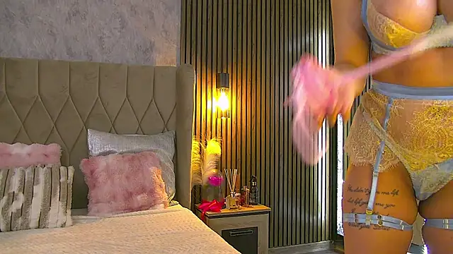 Snapshot of AmyBlair chatting on February 7, 2026, 9:06 am AmyBlair online show from February 7, 2026, 9:06 am