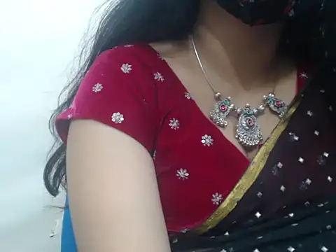 Snapshot of Lovely_Siri_23 chatting on February 25, 2026, 5:57 pm Lovely Siri 23 online show from February 25, 2026, 5:57 pm