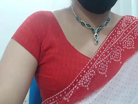 Lovely Siri 23 online show from June 20, 2026, 7:46 am
