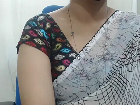 Lovely Siri 23 online show from November 13, 2025, 1:42 am