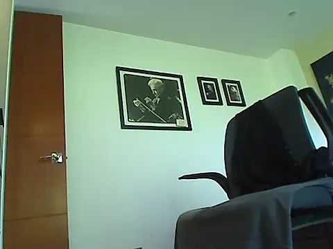 Snapshot of Rakastava chatting on April 25, 2026, 1:52 pm Rakastava online show from April 25, 2026, 1:52 pm