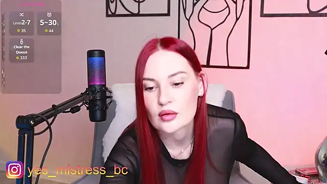 Snapshot of Vicky_Fetish chatting on June 19, 2026, 3:18 pm Vicky Fetish online show from June 19, 2026, 3:18 pm