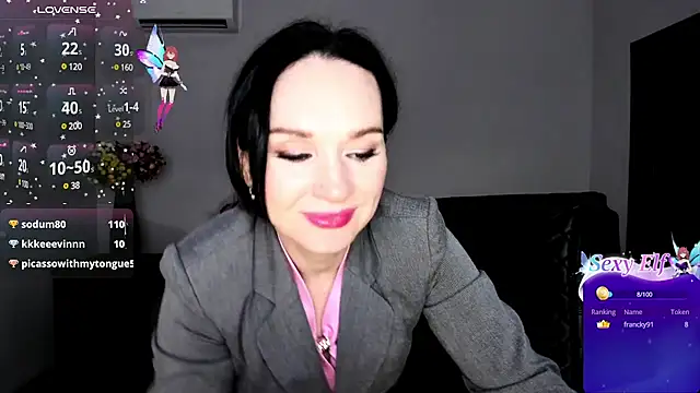 Snapshot of Sofia_Ford chatting on March 20, 2025, 2:10 pm Sofia Ford online show from March 20, 2025, 2:10 pm